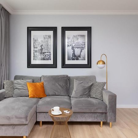 Stylish Atol Apartment With Free Parking In The Heart Of Gdansk By Noclegi Renters Gdańsk Exterior foto